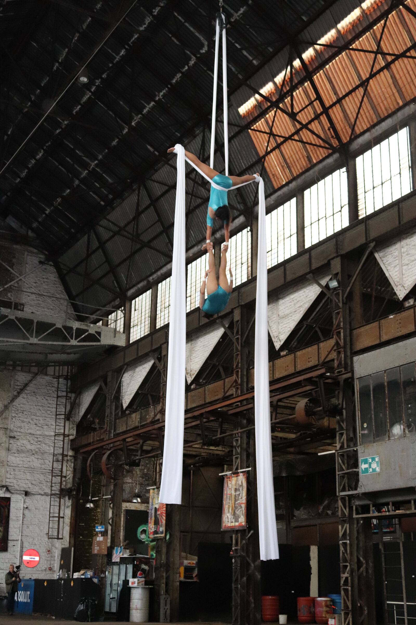Spectacles & collaborations – Isabella Delle Castelle